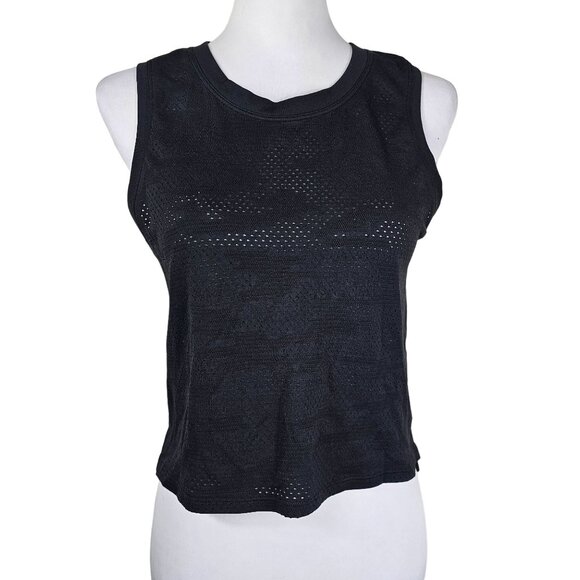 lululemon athletica Tops - Lululemon Womens Perforated Crop Tank Top Sz S‎ Black Camo Round Neck Activewear